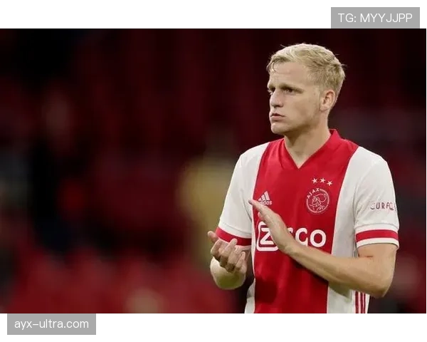 弗朗西斯无球跑动减少，持球单打效率下滑影响进攻节奏